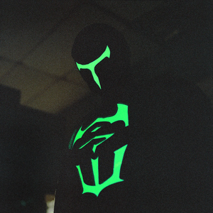 臭小子今晚让你弄个够
